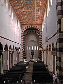 220px-Hildesheim-St_Michaels_Church.interior.01.jpg